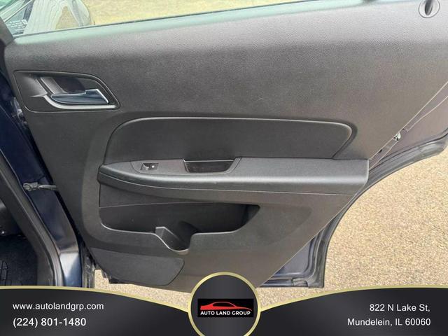 Photo of 2017 Blue Velvet Metallic Chevrolet Equinox