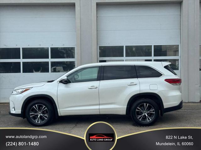 Photo of 2018 Blizzard Pearl Toyota Highlander