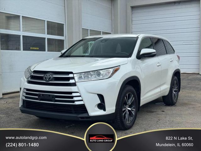 Photo of 2018 Blizzard Pearl Toyota Highlander
