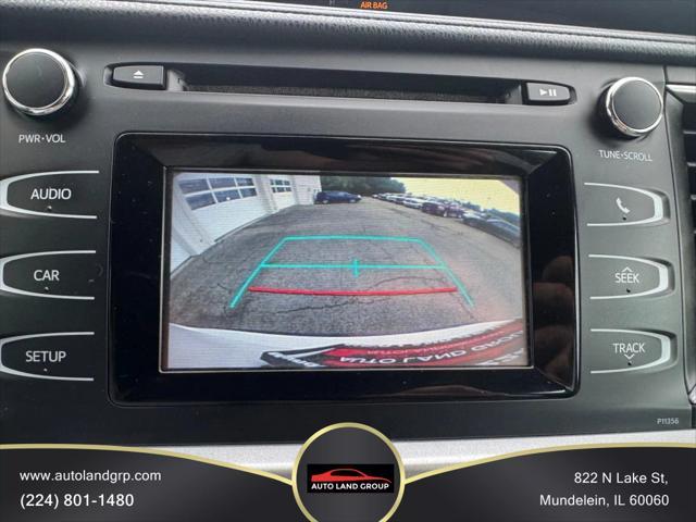 Photo of 2018 Blizzard Pearl Toyota Highlander