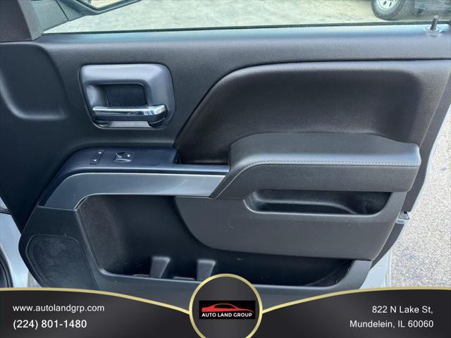 Photo of 2015 Silver Ice Metallic Chevrolet Silverado 1500