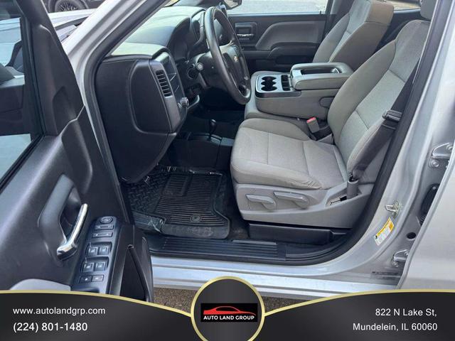 Photo of 2017 Silver Ice Metallic Chevrolet Silverado 1500