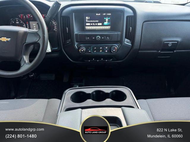 Photo of 2017 Silver Ice Metallic Chevrolet Silverado 1500