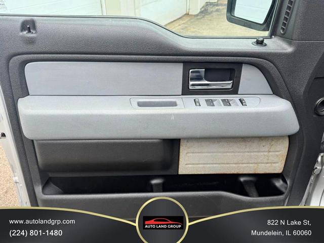 Photo of 2014 Ingot Silver Metallic Ford F-150