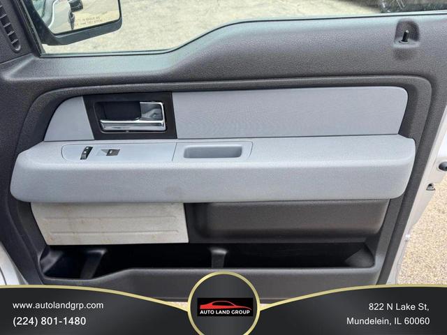 Photo of 2014 Ingot Silver Metallic Ford F-150