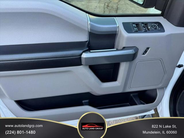 Photo of 2017 Oxford White Ford F-150