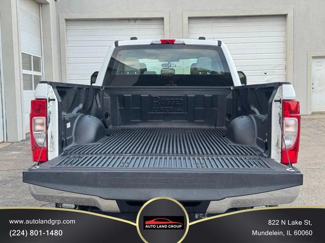 Photo of 2020 Oxford White Ford F-250