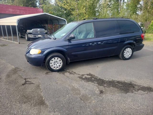 2007 Chrysler Town & Country