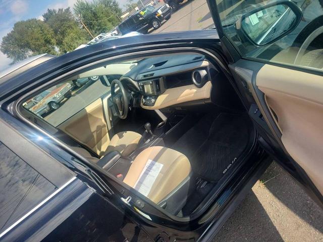 Photo of 2013 Black Toyota RAV4