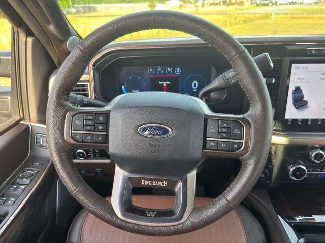Photo of 2024 Agate Black Metallic Ford F-250