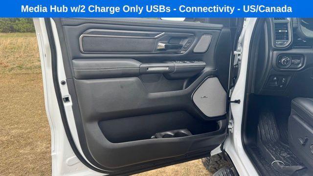 Photo of 2025 Bright White Clearcoat RAM 1500