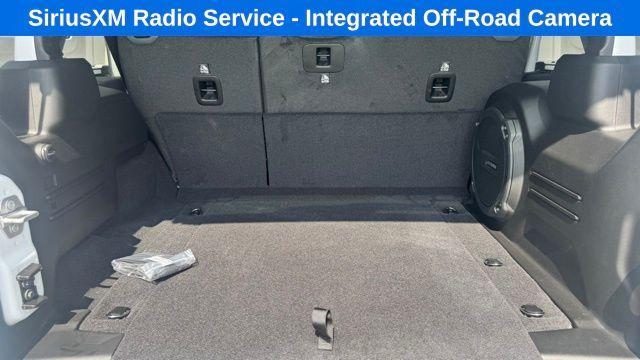 Photo of 2025 Bright White Clearcoat Jeep Wrangler