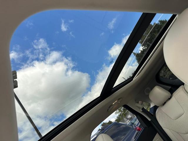 Photo of 2019 Stone Gray Metallic Ford Edge