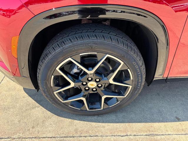 Photo of 2026 Maroon Chevrolet Traverse