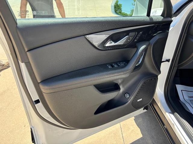 Photo of 2020 White Chevrolet Blazer