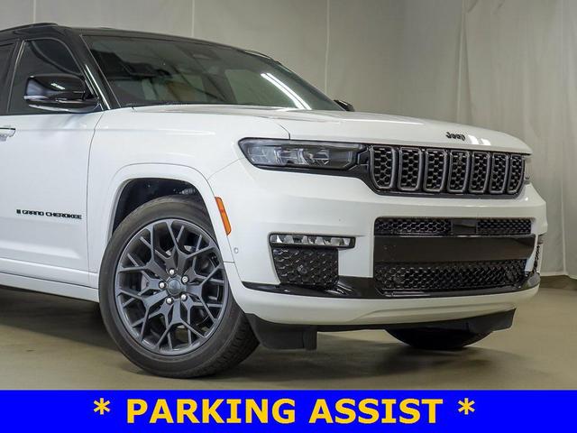 Photo of 2024 Bright White Clearcoat Jeep Grand Cherokee L