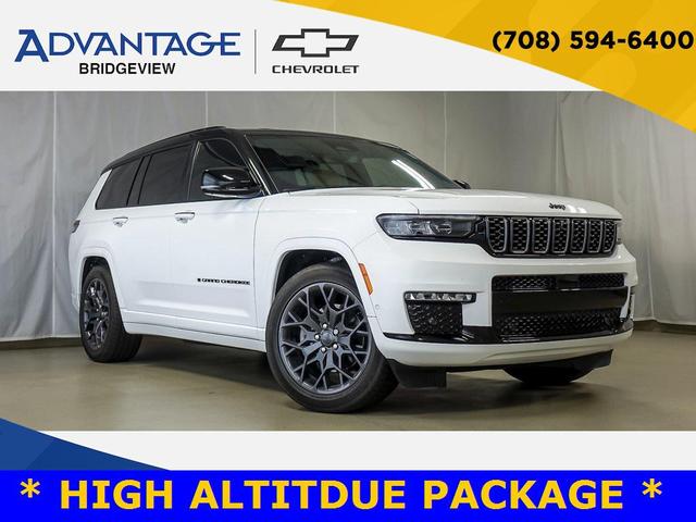 Photo of 2024 Bright White Clearcoat Jeep Grand Cherokee L