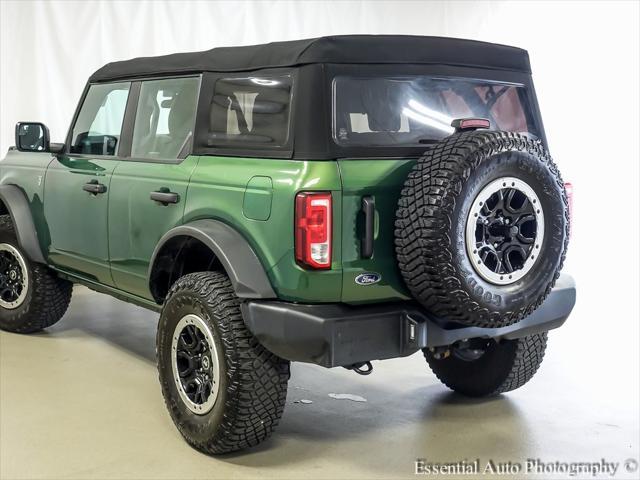 Photo of 2022 Green Metallic Ford Bronco