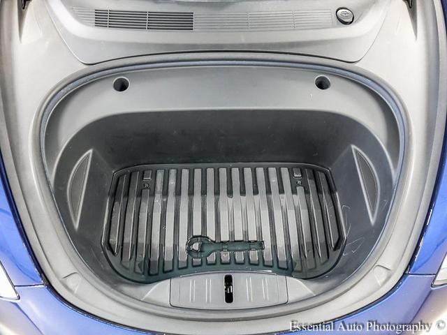 Photo of 2021 Deep Blue Metallic Tesla Model 3
