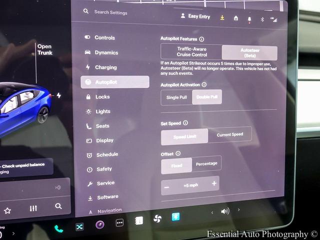 Photo of 2021 Deep Blue Metallic Tesla Model 3