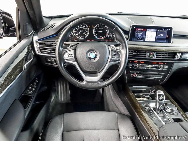 Photo of 2018 Black Sapphire Metallic BMW X5