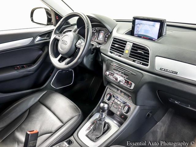 Photo of 2017 Mythos Black Metallic Audi Q3