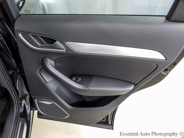 Photo of 2017 Mythos Black Metallic Audi Q3