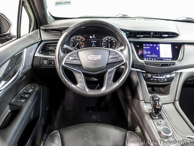 Photo of 2020 Stellar Black Metallic Cadillac XT5