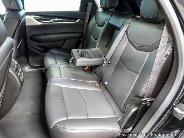 Photo of 2020 Stellar Black Metallic Cadillac XT5