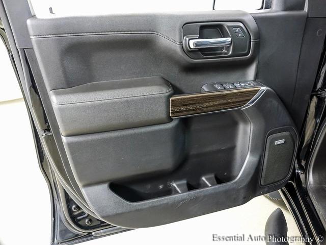 Photo of 2021 Black Chevrolet Silverado 1500