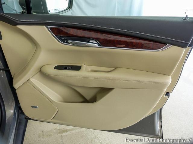 Photo of 2019 Bronze Dune Metallic Cadillac XT5