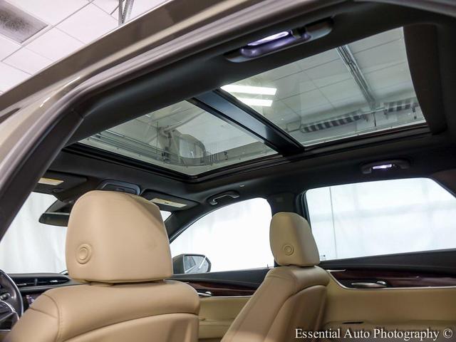 Photo of 2019 Bronze Dune Metallic Cadillac XT5