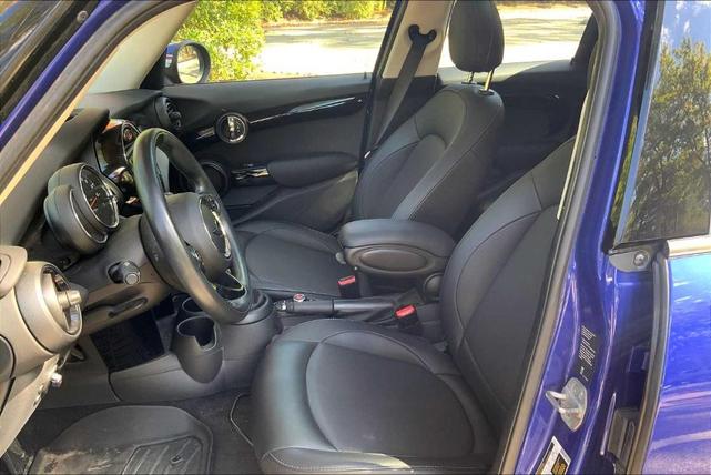 Photo of 2019 Starlight Blue Metallic MINI Hardtop
