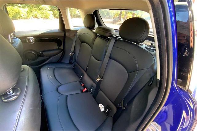 Photo of 2019 Starlight Blue Metallic MINI Hardtop