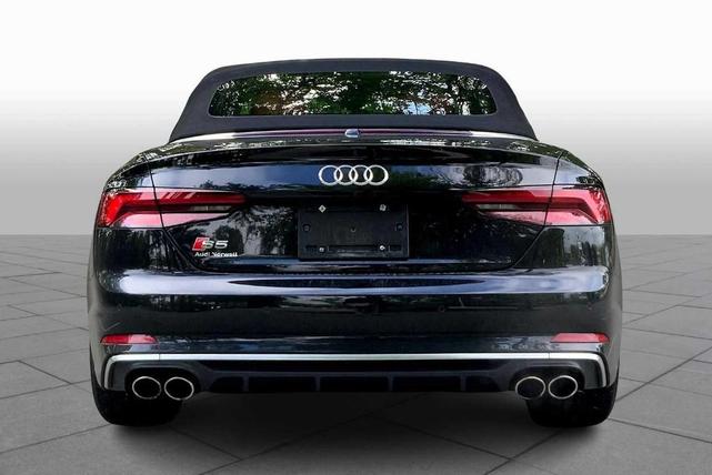 Photo of 2019 Brilliant Black w/ Black Roof Audi S5