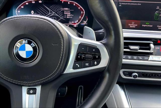 Photo of 2023 Carbon Black Metallic BMW X6