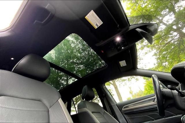 Photo of 2020 Platinum Gray Metallic Volkswagen Atlas Cross Sport
