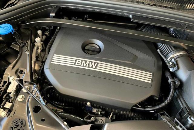 Photo of 2025 Space Silver BMW X1
