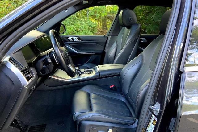 Photo of 2019 Black Sapphire Metallic BMW X5