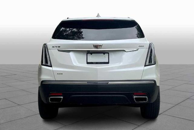 Photo of 2023 Crystal White Tri-Coat Cadillac XT5