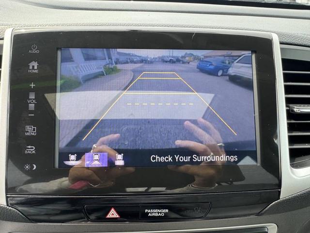 Photo of 2017 Black Honda Pilot
