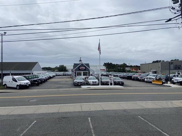 Photo of 2017 Black Honda Pilot