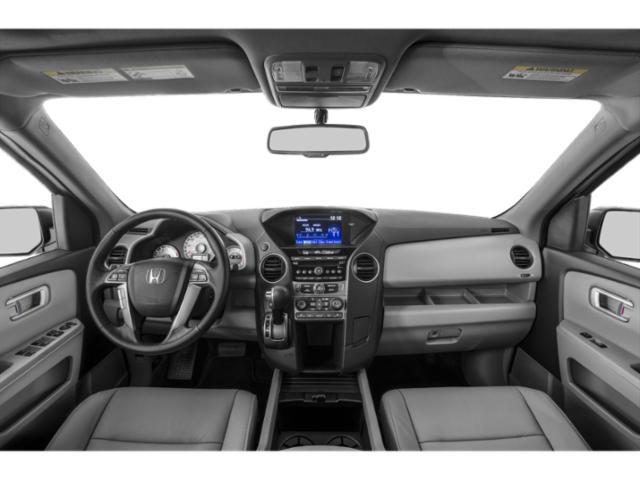 Photo of 2015 Taffeta White Honda Pilot
