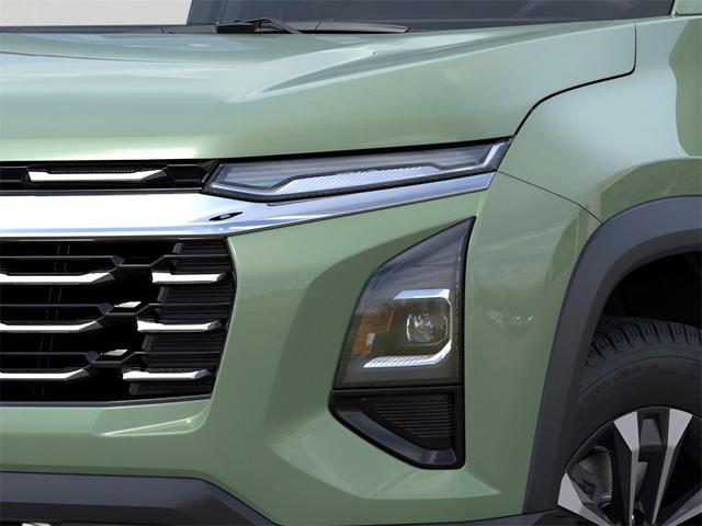 Photo of 2026 Green Chevrolet Equinox