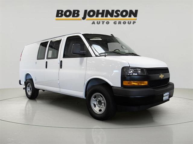 Photo of 2025 Summit White Chevrolet Express 2500