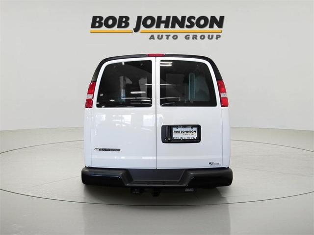 Photo of 2025 Summit White Chevrolet Express 2500
