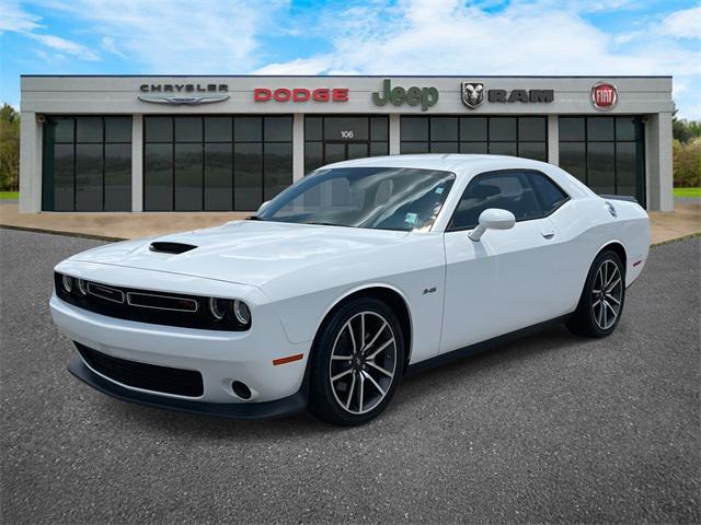 Photo of 2023 White Knuckle Clearcoat Dodge Challenger
