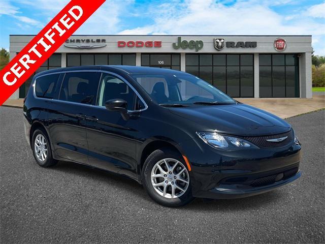 2023 Chrysler Voyager