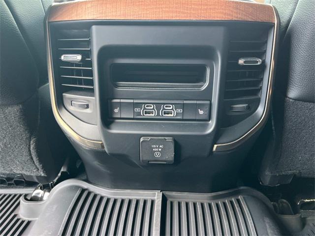 Photo of 2024 Granite Crystal Metallic Clearcoat RAM 3500
