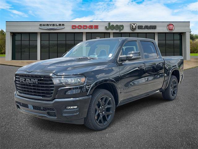 Photo of 2025 Diamond Black Crystal Pearlcoat RAM 1500